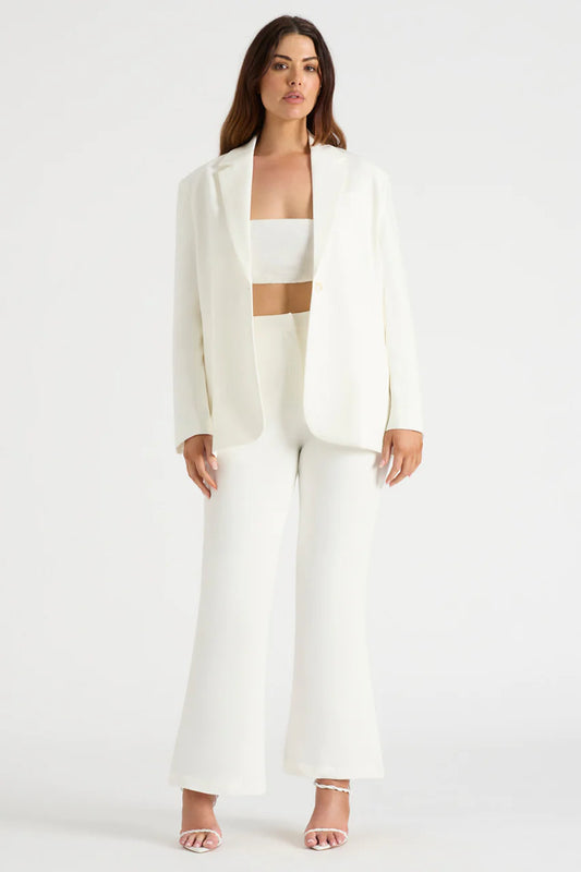 The Kelly Oversized Blazer in White